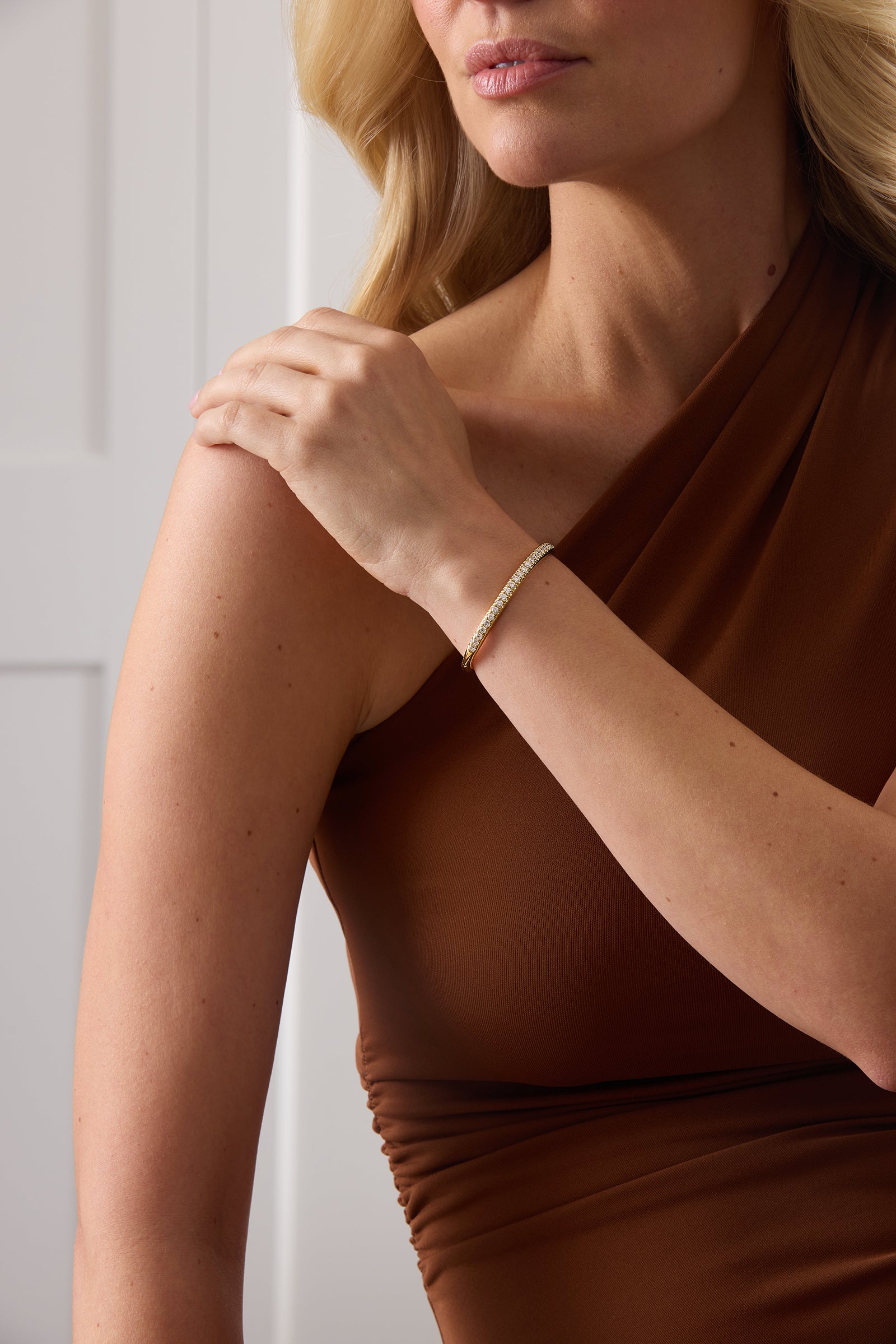 Dujour Small Gold and Diamond Single Row Oval Bangle