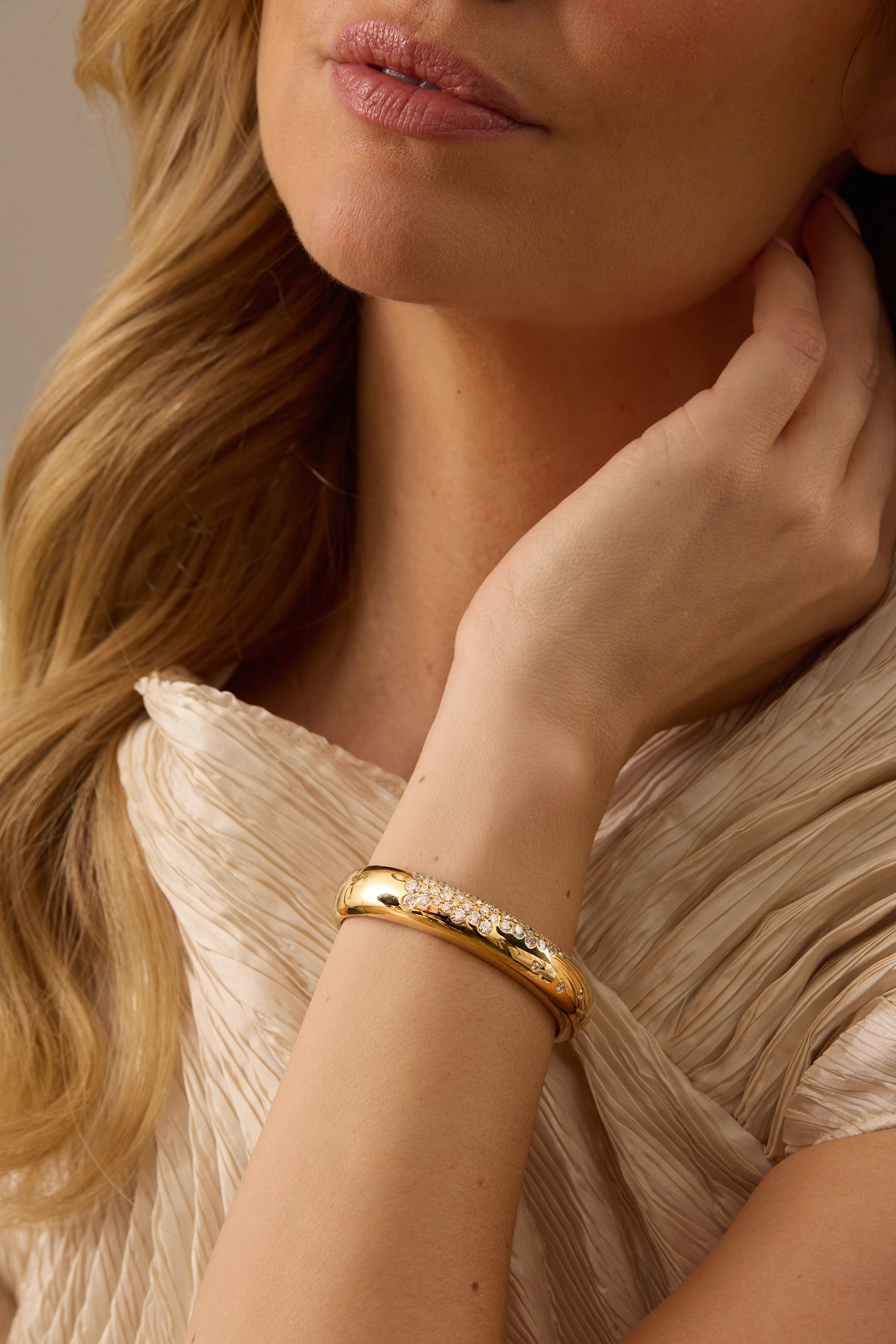 Papua Gold & Diamond Pave Thick Bangle