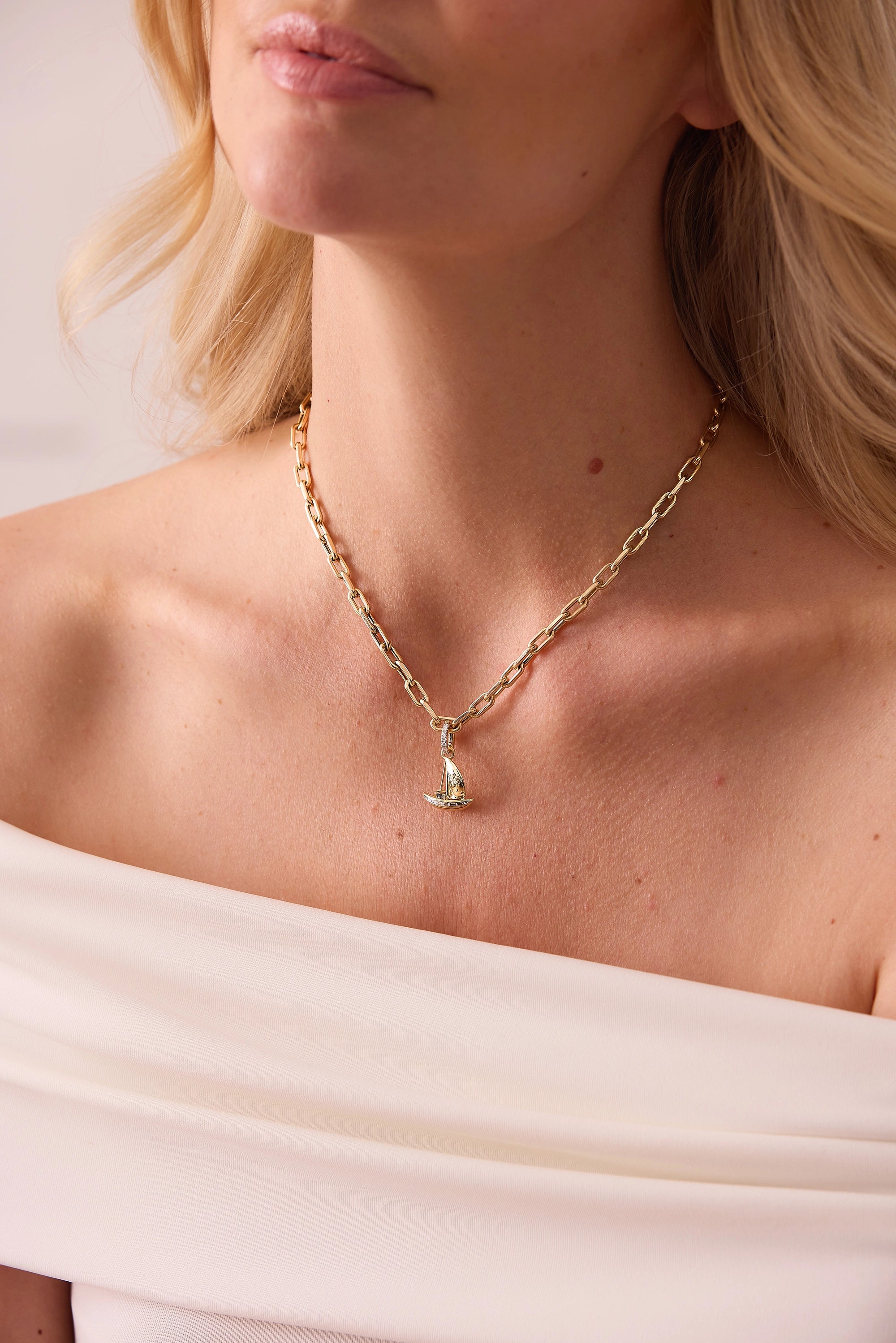 Papua Gold & Diamond Sailboat Charm