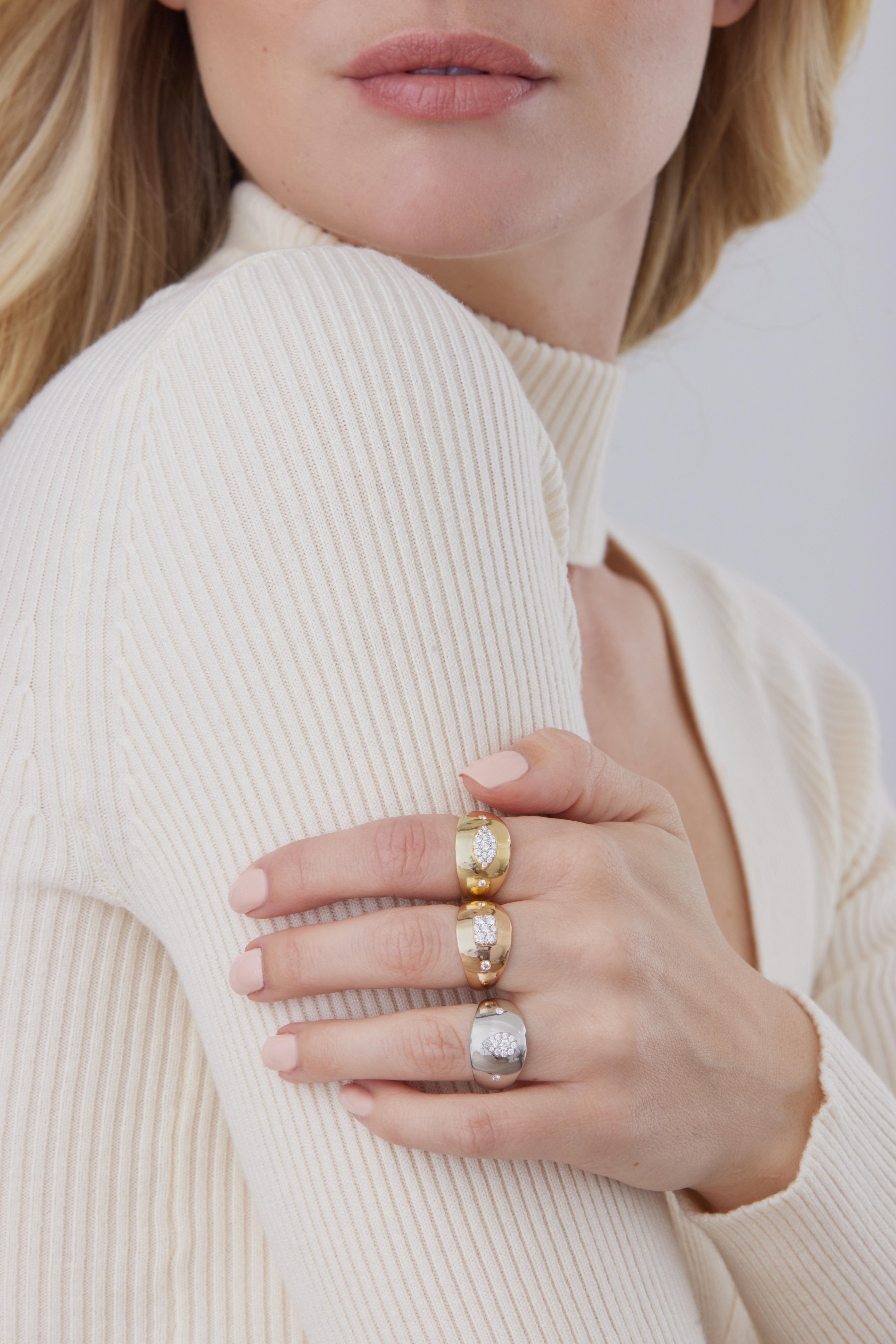 Aurora Illusion Pear Signet Ring