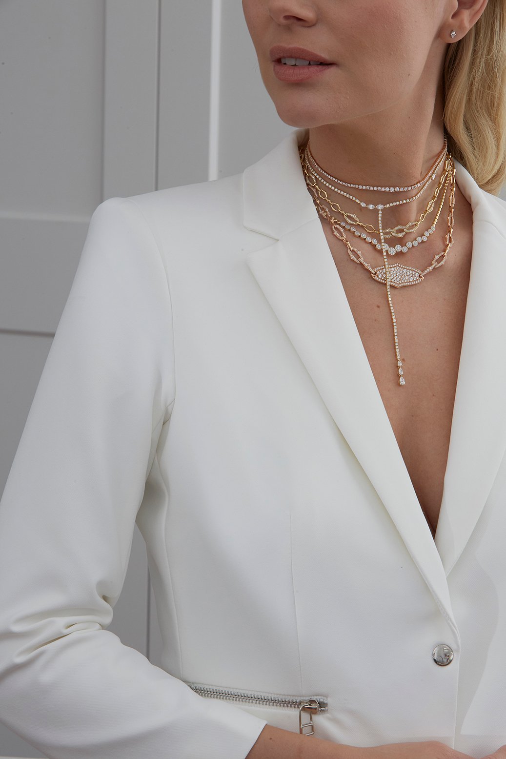 Muna Round Diamond Choker