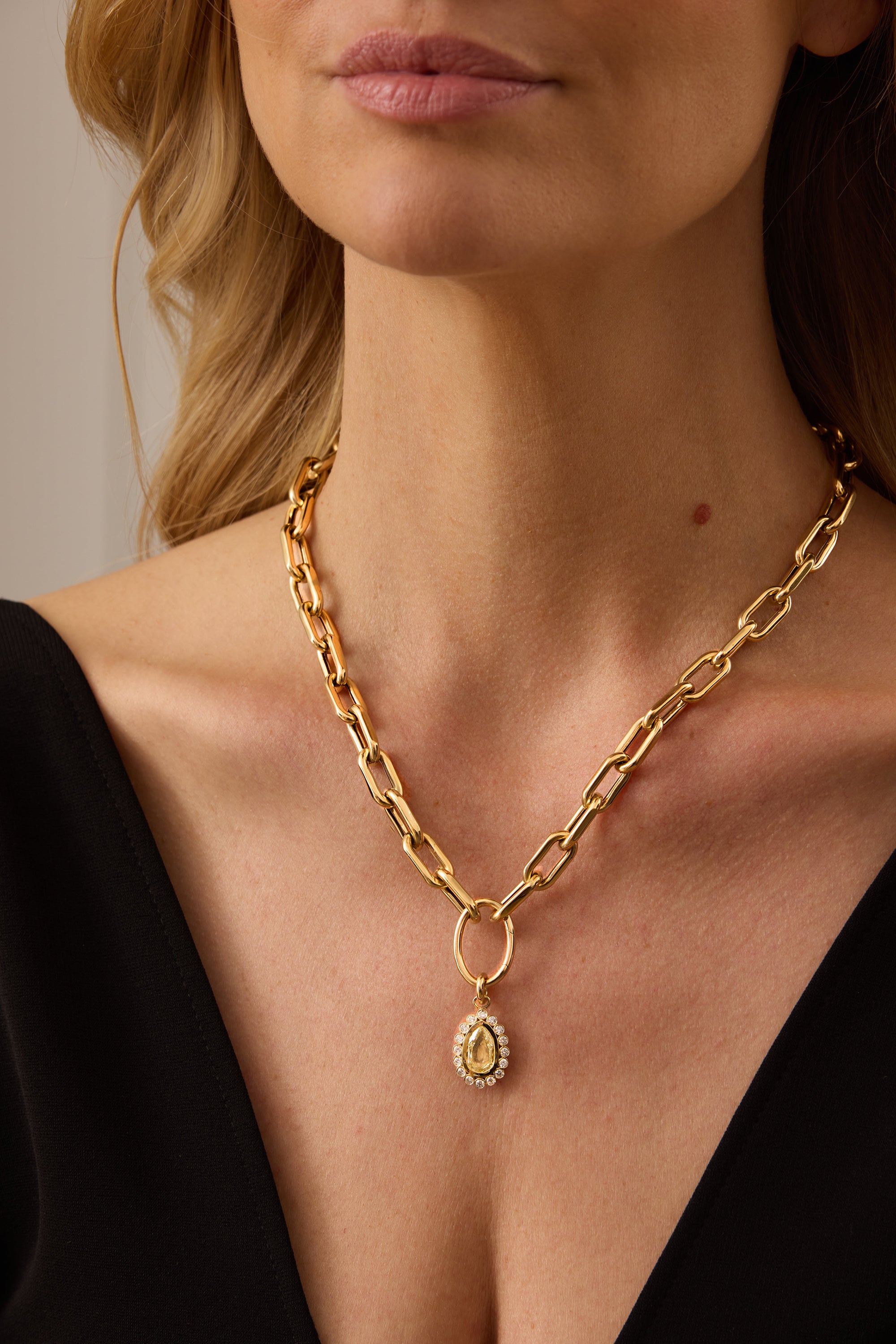 Essence Gold & Pear Diamond Large Paperclip Chain Necklace