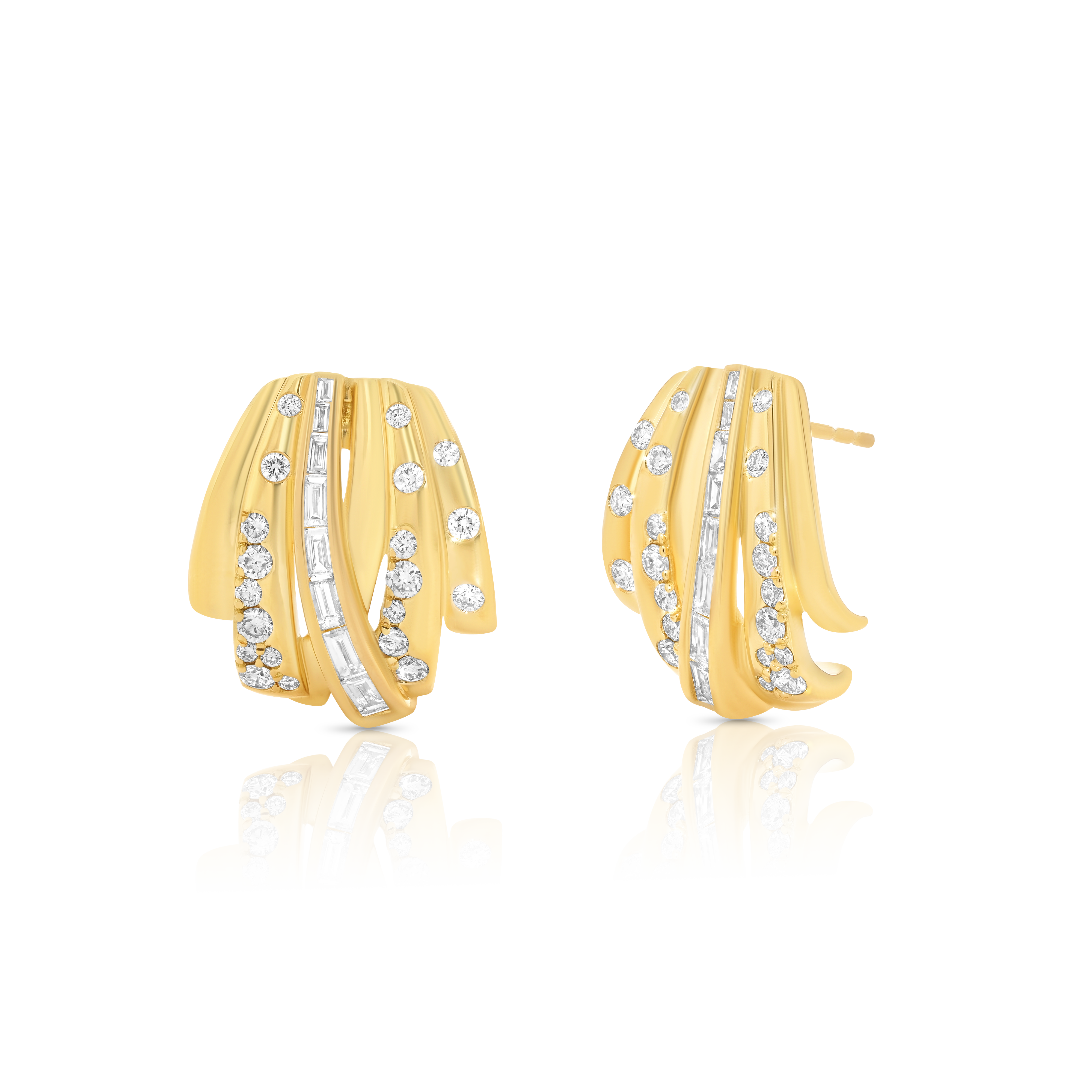 Papua Gold & Diamond Crossover Earring